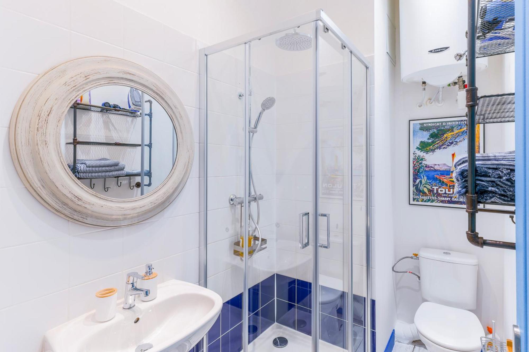 Studio Bleu 29M2, 120M Vieux-Port , Clim ,Wifi, Acces Autonome Avec Code Marseille Eksteriør billede